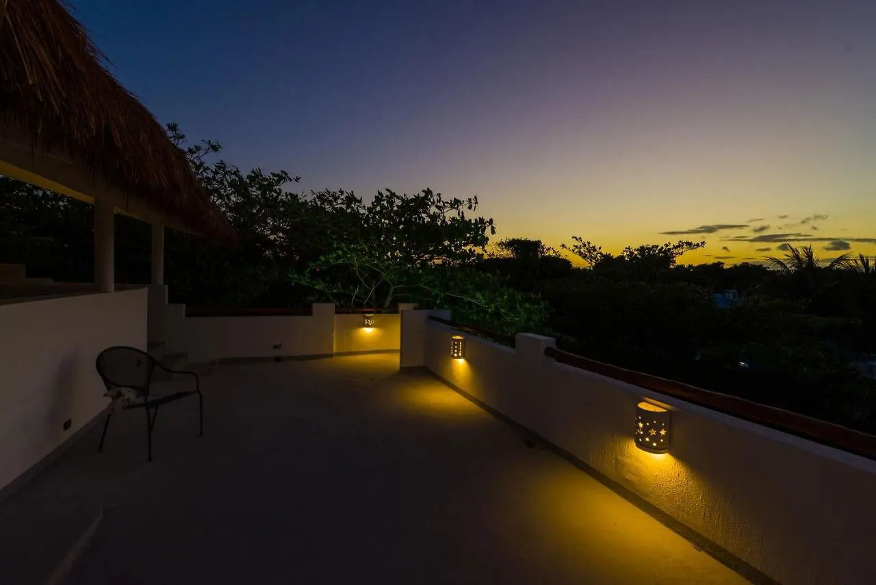 Hotel Caracol Puerto Morelos 3*,  Mexico